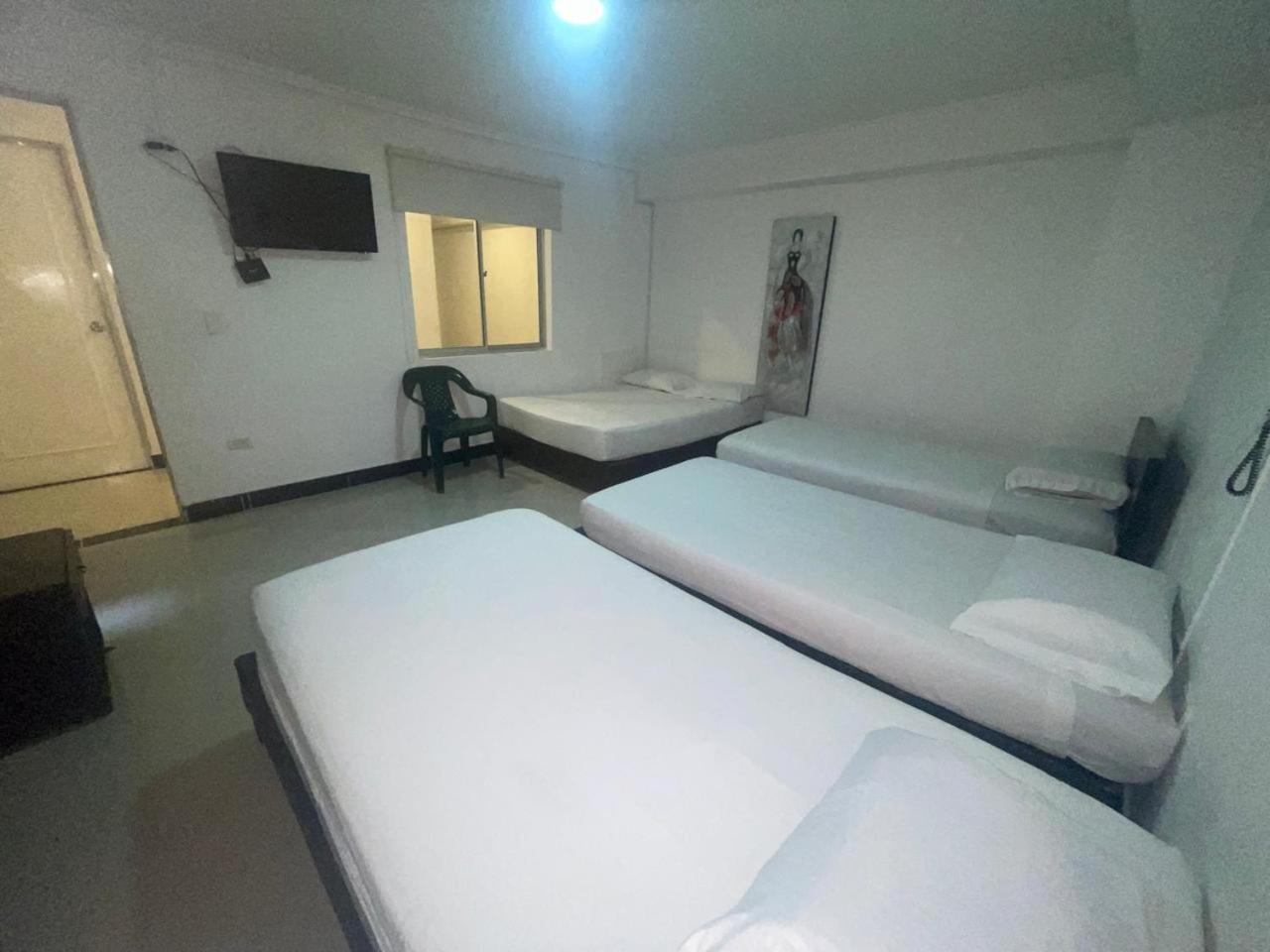 Hotel Villa Real Medellín Buitenkant foto